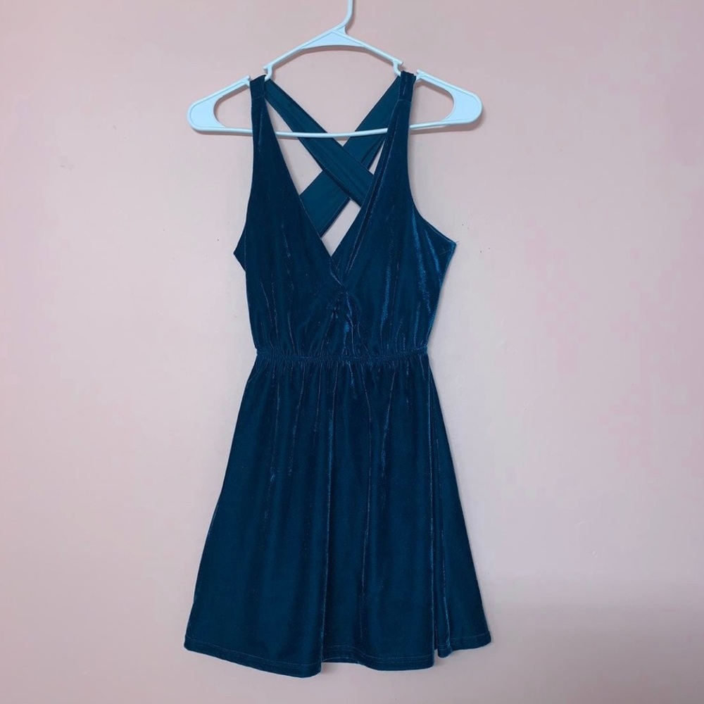 Tobi Blue Open Back Velvet Dress